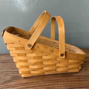 **Longaberger Medium Vegetable Basket with Handles and Protector**